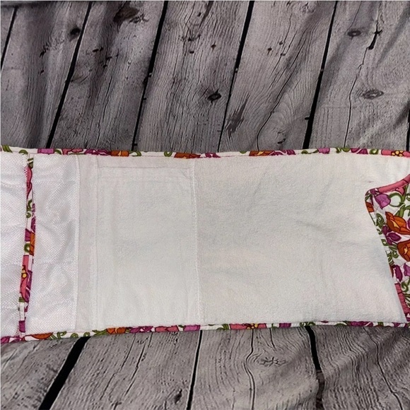 Vera Bradley Diaper Changing Pad Clutch Wipe Holder Pink Paisley Floral - Picture 4 of 5